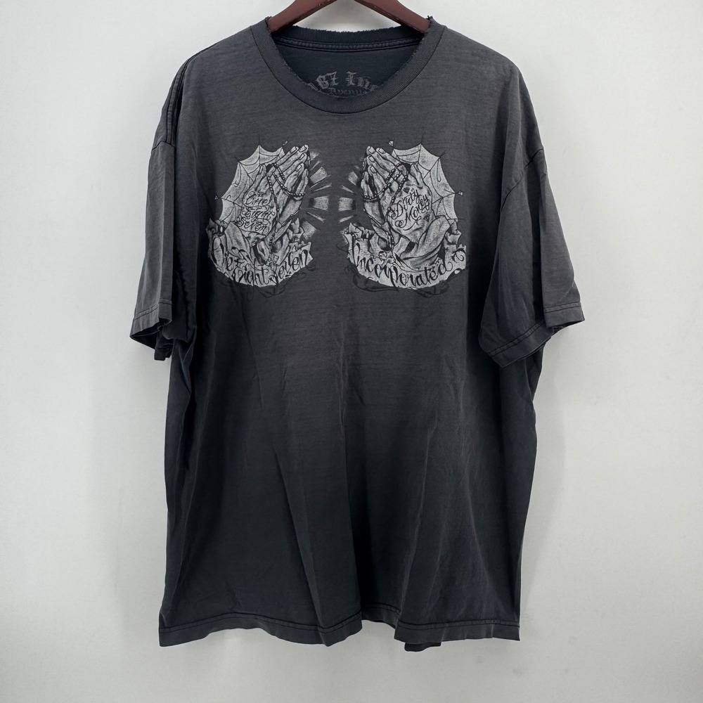 187 Inc Avenue Mens T-Shirt XXL Gray Praying Hands Graphic One Eight Seven Y2K